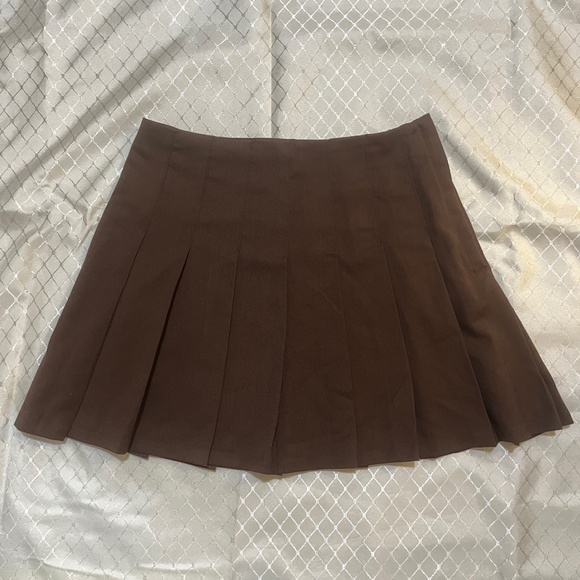 🛍️ 3 for $30 | H&M Divided Brown Pleated Skirt Dark Academia Preppy Y2K School - Picture 1 of 6